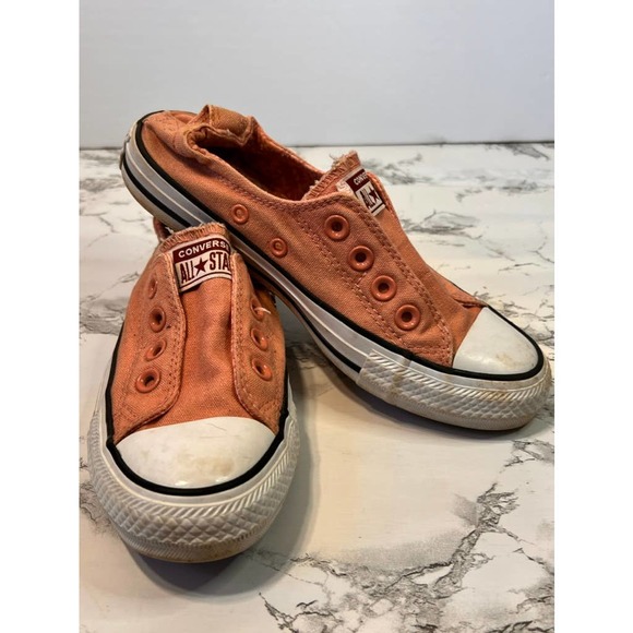 Pink Converse Low Top no lace Shoes size 6 - Picture 2 of 9